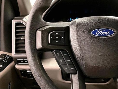 Used 2019 Ford F250 XLT w/ XLT Premium Package image 22