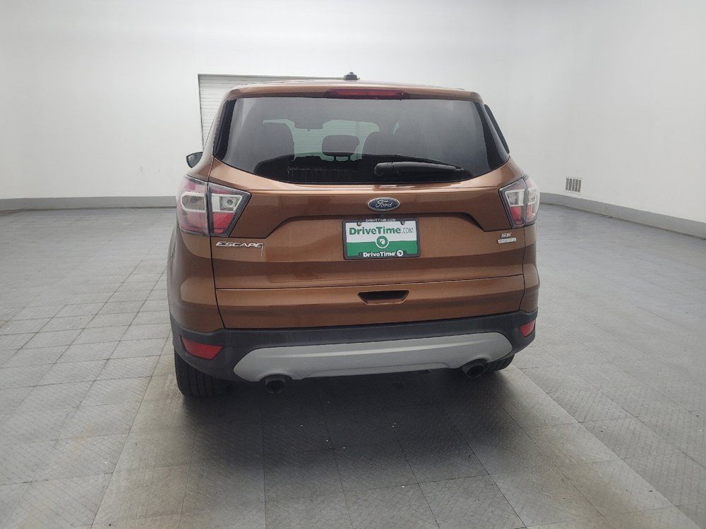 Used 2017 Ford Escape SE FWD image 6