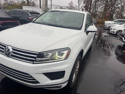 Used 2016 Volkswagen Touareg Sport