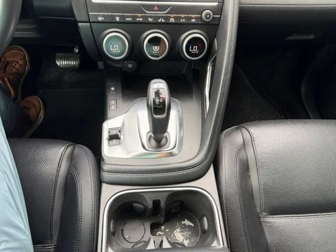 Used 2020 Jaguar E-PACE SE AWD/4WD image 21