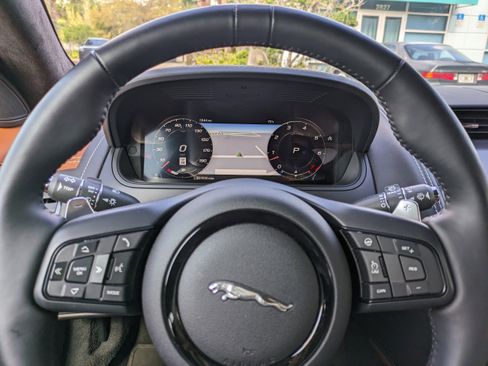 Used 2024 Jaguar F-TYPE Convertible AWD image 22