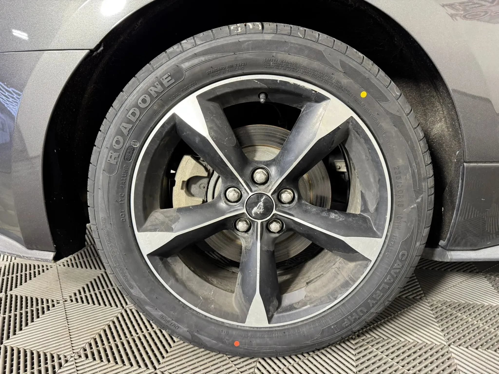 Used 2020 Ford Mustang Coupe RWD image 34