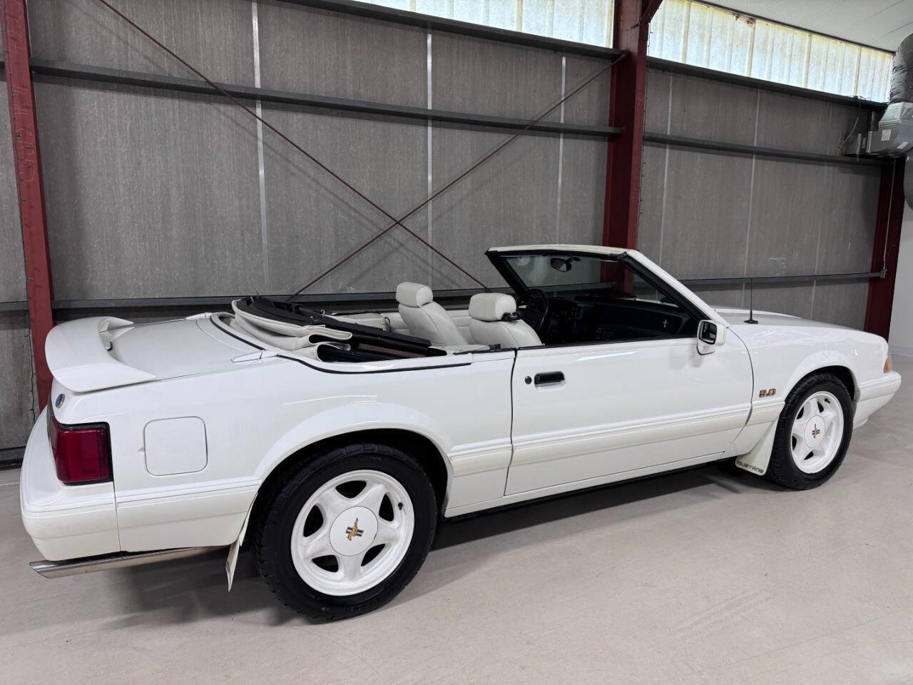Used 1993 Ford Mustang LX RWD image 37