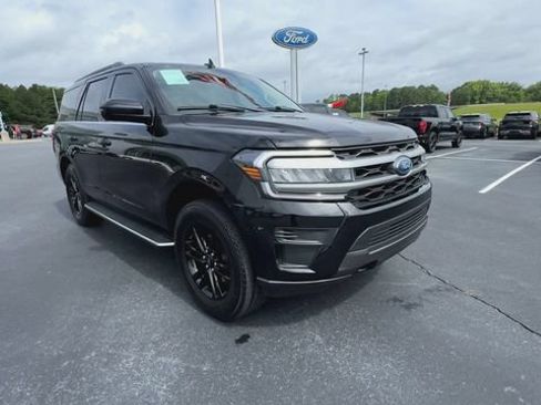 Certified 2023 Ford Expedition XLT AWD/4WD image 2