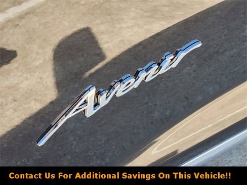 New 2026 Buick Enclave Avenir w/ LPO, All-Weather Package image 8