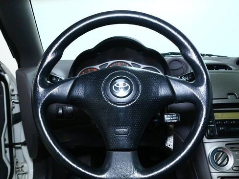 Used 2001 Toyota Celica GT image 24