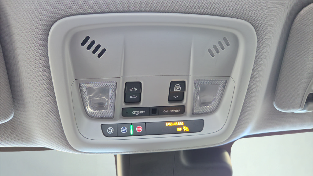 Used 2023 Chevrolet Malibu LT FWD image 31