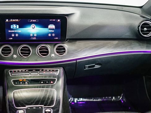 Used 2022 Mercedes-Benz E 350 E 350 image 13