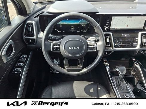 Used 2023 Kia Sorento SX image 14