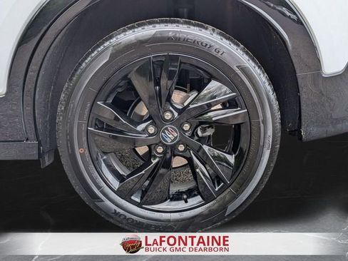 Used 2025 Buick Encore GX Sport Touring w/ Comfort Package AWD/4WD image 31