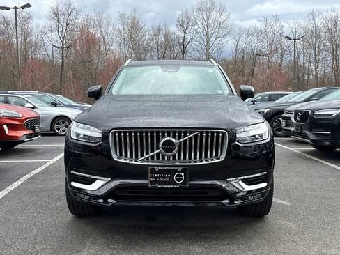 Used 2024 Volvo XC90 B5 Core w/ Climate Package image 6