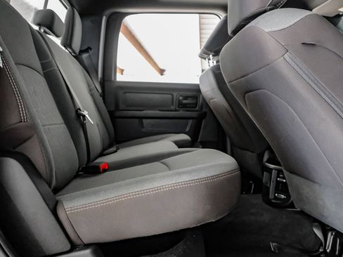 Used 2024 RAM 2500 Tradesman w/ Chrome Appearance Group AWD/4WD image 34