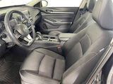 Used 2019 Nissan Altima 2.5 SV image 3