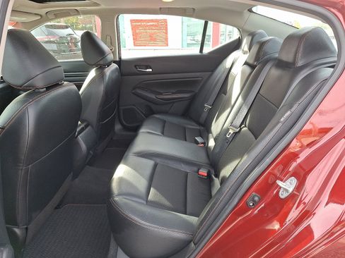 Used 2022 Nissan Altima 2.0 SR image 10