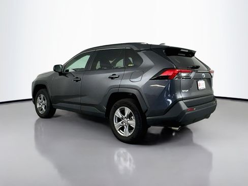 Certified 2023 Toyota RAV4 LE AWD/4WD image 5