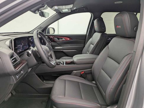 New 2026 Chevrolet Traverse Z71 w/ Enhanced Driving Package AWD/4WD image 17