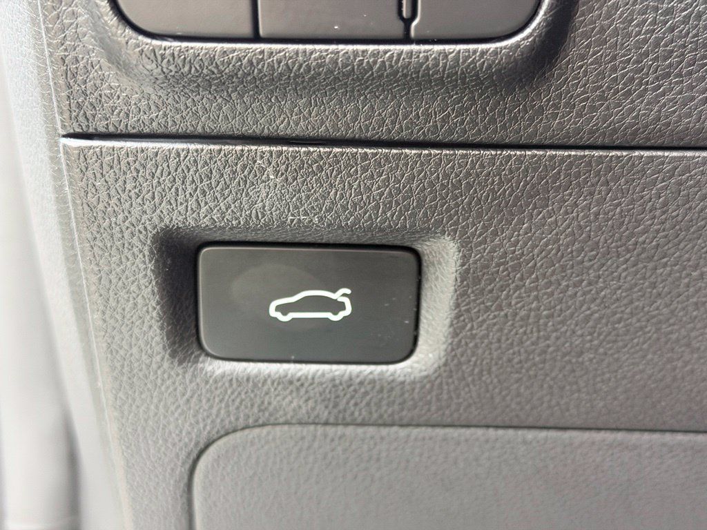 Used 2024 Kia K5 EX w/ EX Premium Package FWD image 41