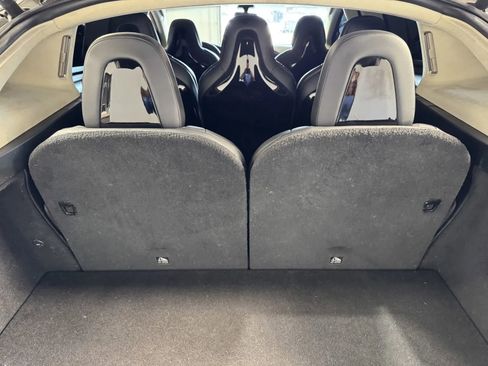Used 2016 Tesla Model X 90D image 9
