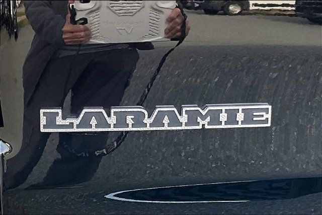 Used 2026 RAM 1500 Laramie AWD/4WD image 24