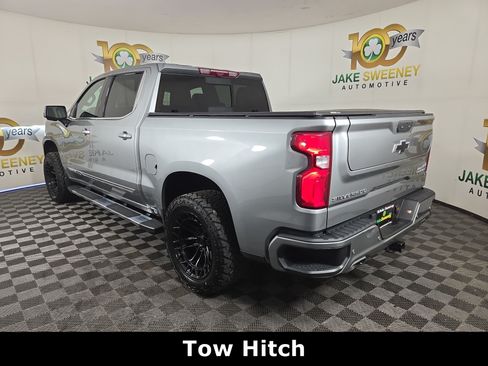 Used 2024 Chevrolet Silverado 1500 High Country w/ Technology Package AWD/4WD image 6