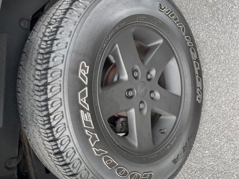 Used 2016 Jeep Wrangler Unlimited Sport w/ Quick Order Package 24S image 9