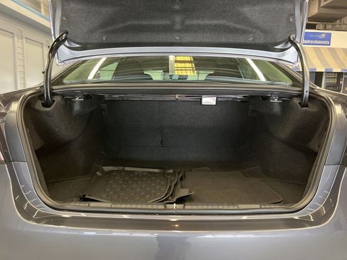 Used 2025 Subaru Legacy Premium image 30