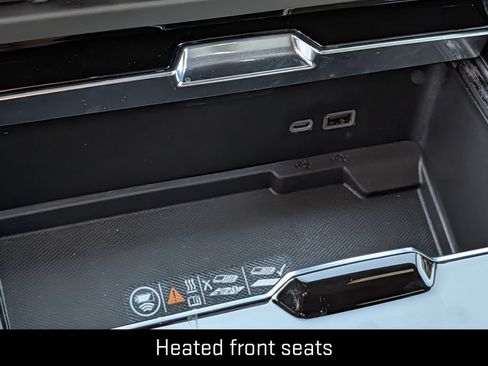 New 2025 GMC Yukon Denali Ultimate AWD/4WD image 16