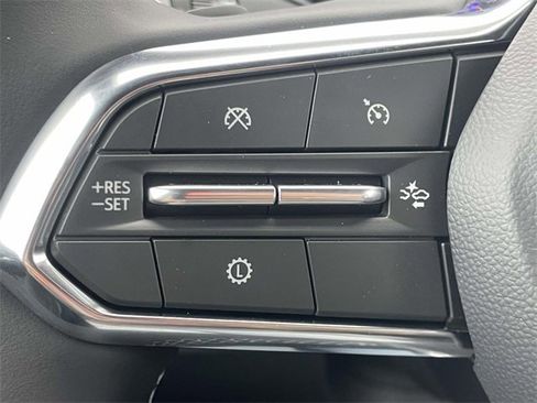 New 2026 Chevrolet Traverse LT w/ Sun and Wheel Package image 19