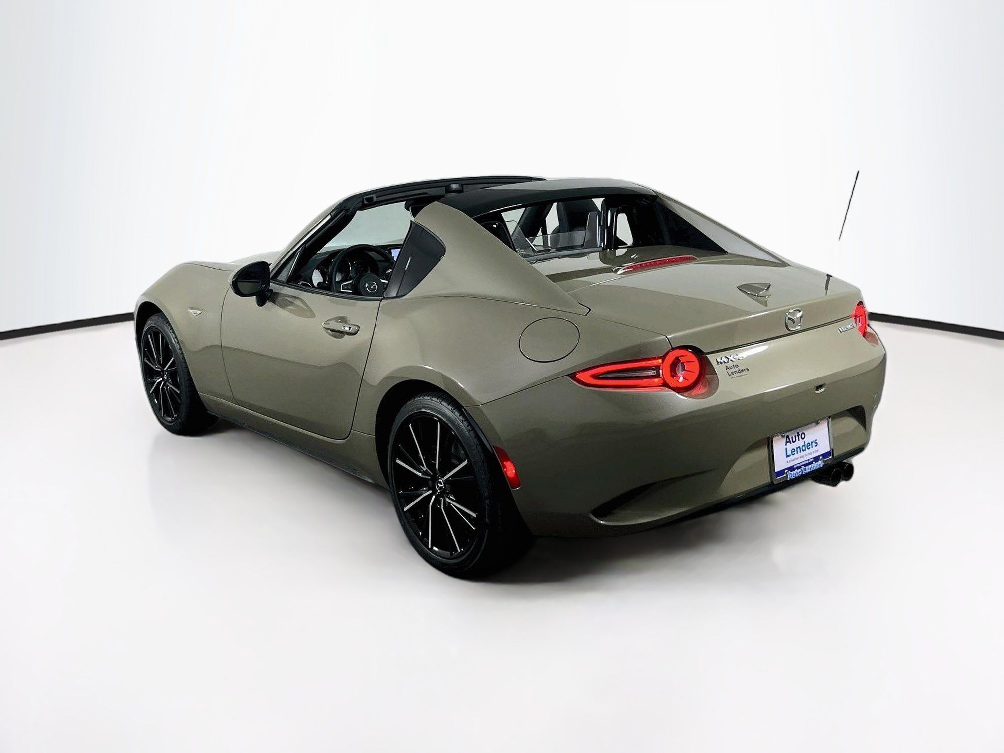 Used 2024 MAZDA MX-5 Miata RF Grand Touring RWD image 7