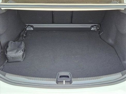 Used 2024 Mercedes-Benz C 300 Sedan image 6