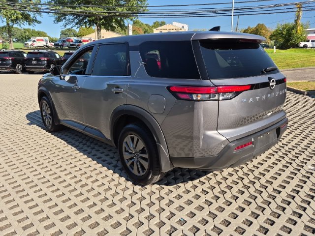 Certified 2024 Nissan Pathfinder S AWD/4WD image 6
