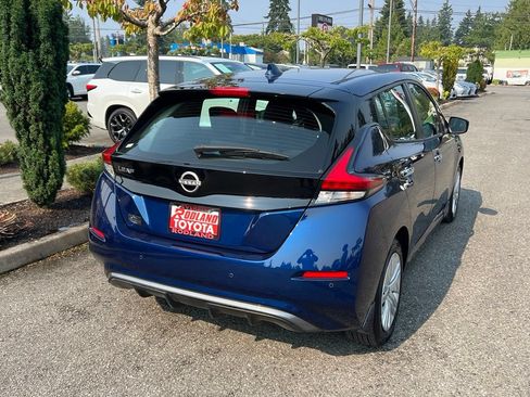 Used 2025 Nissan Leaf S FWD image 7