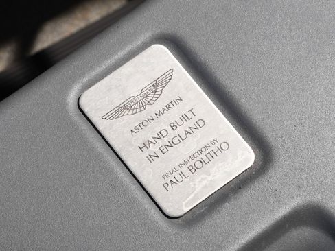 Used 2011 Aston Martin V12 Vantage Coupe RWD image 29