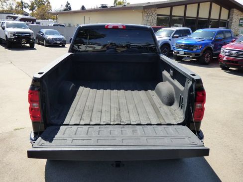 Used 2017 Chevrolet Silverado 1500 LT AWD/4WD image 13