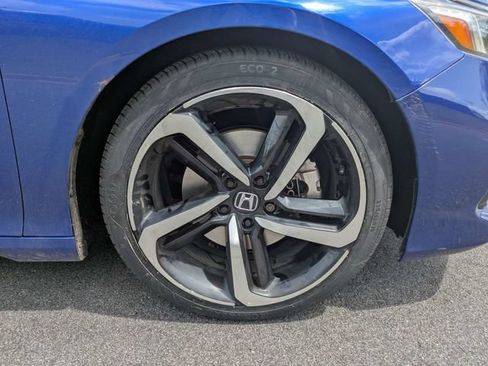 Used 2022 Honda Accord Sport image 11