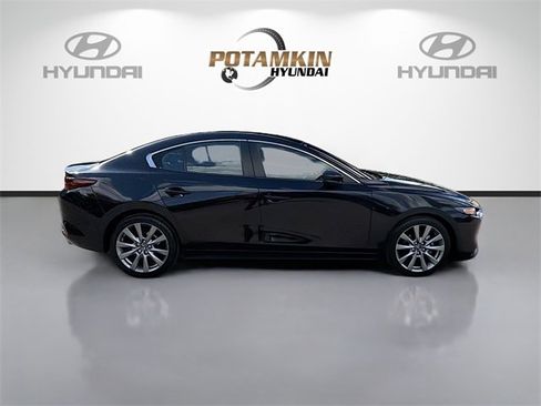 Used 2021 MAZDA MAZDA3 s image 4