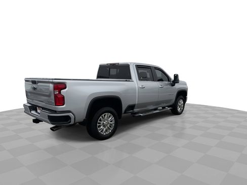 Certified 2022 Chevrolet Silverado 2500 High Country w/ Z71 Off-Road Package image 8