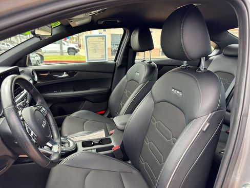 Used 2024 Kia Forte GT-Line FWD image 9