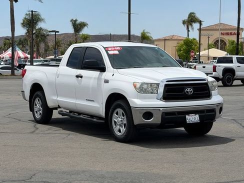 Used 2010 Toyota Tundra 2WD Double Cab image 3