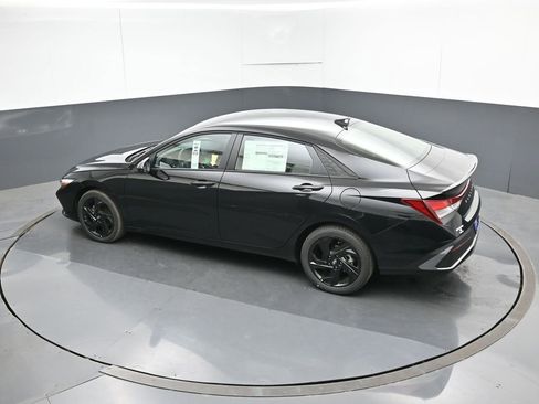 New 2026 Hyundai Elantra Sport image 20