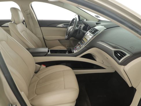 Used 2017 Lincoln MKZ Reserve w/ Climate Package image 15