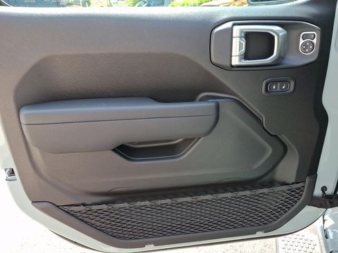 New 2026 Jeep Wrangler Unlimited Sport AWD/4WD image 8