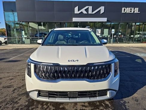 New 2026 Kia Carnival EX image 2