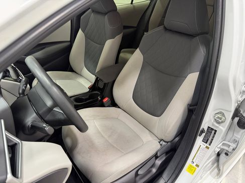 Used 2022 Toyota Corolla LE w/ Carpet Mat Package (TMS) image 12