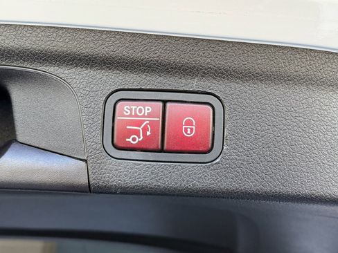 Used 2020 Mercedes-Benz GLE 350 4MATIC image 21