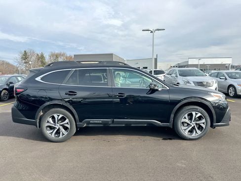 Used 2020 Subaru Outback Limited image 14