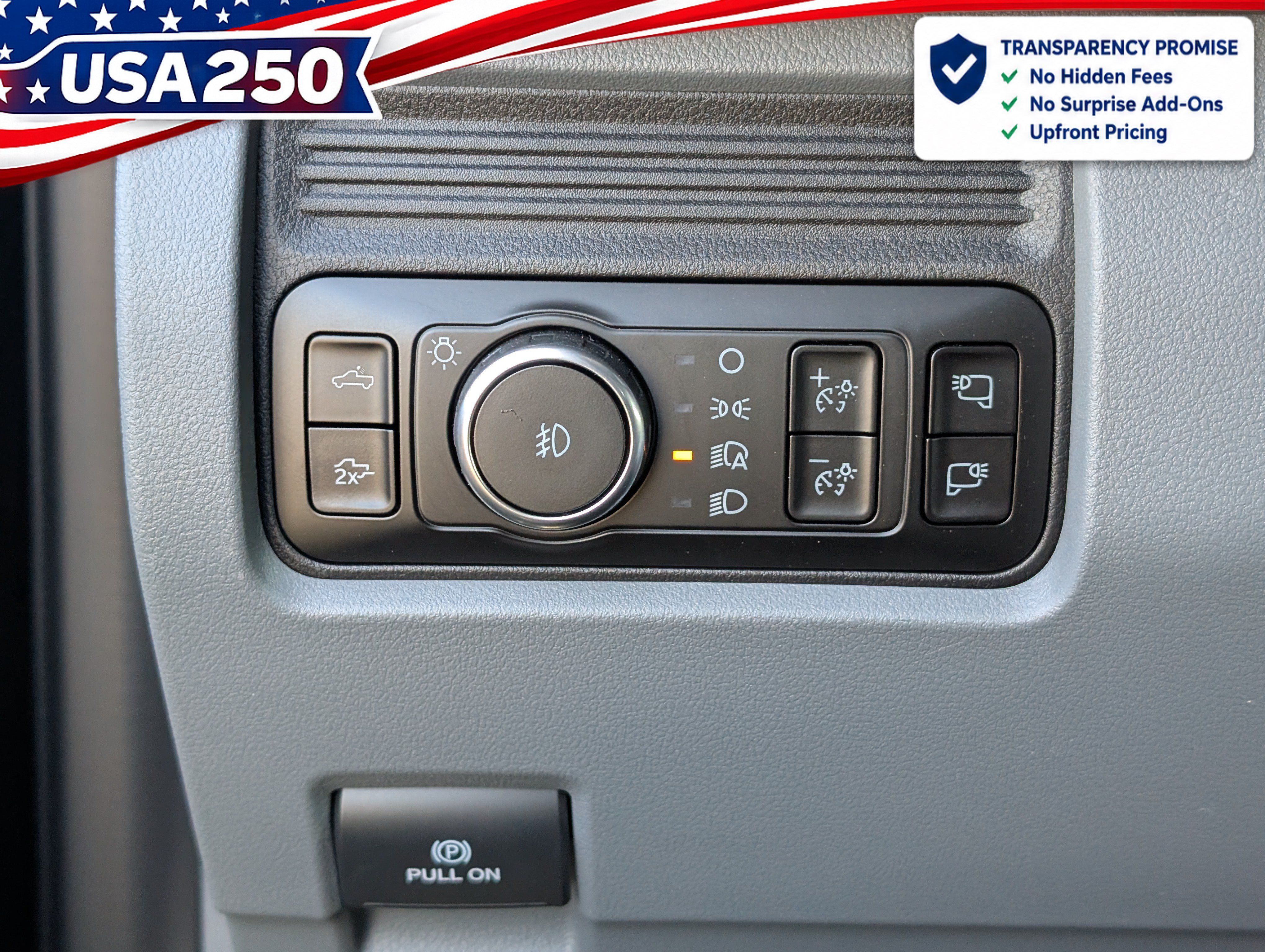 New 2026 Ford F250 XLT w/ XLT Premium Package AWD/4WD image 21