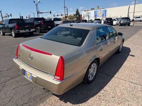 Used 2006 Cadillac DTS FWD image 10