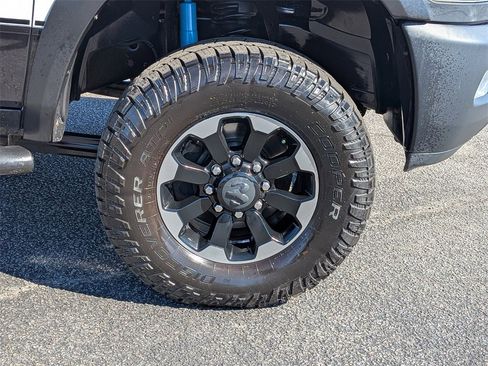 Used 2018 RAM 2500 Power Wagon w/ Luxury Group image 12