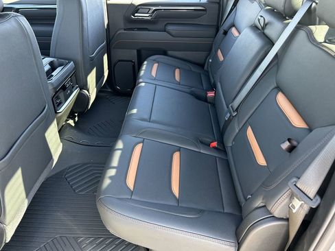 New 2026 GMC Sierra 2500 AT4 w/ Technology Package AWD/4WD image 25